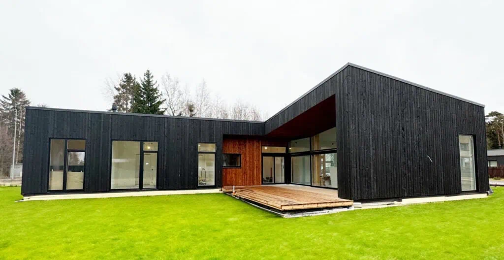 prefabricated house62 crop prefabricated house62 crop